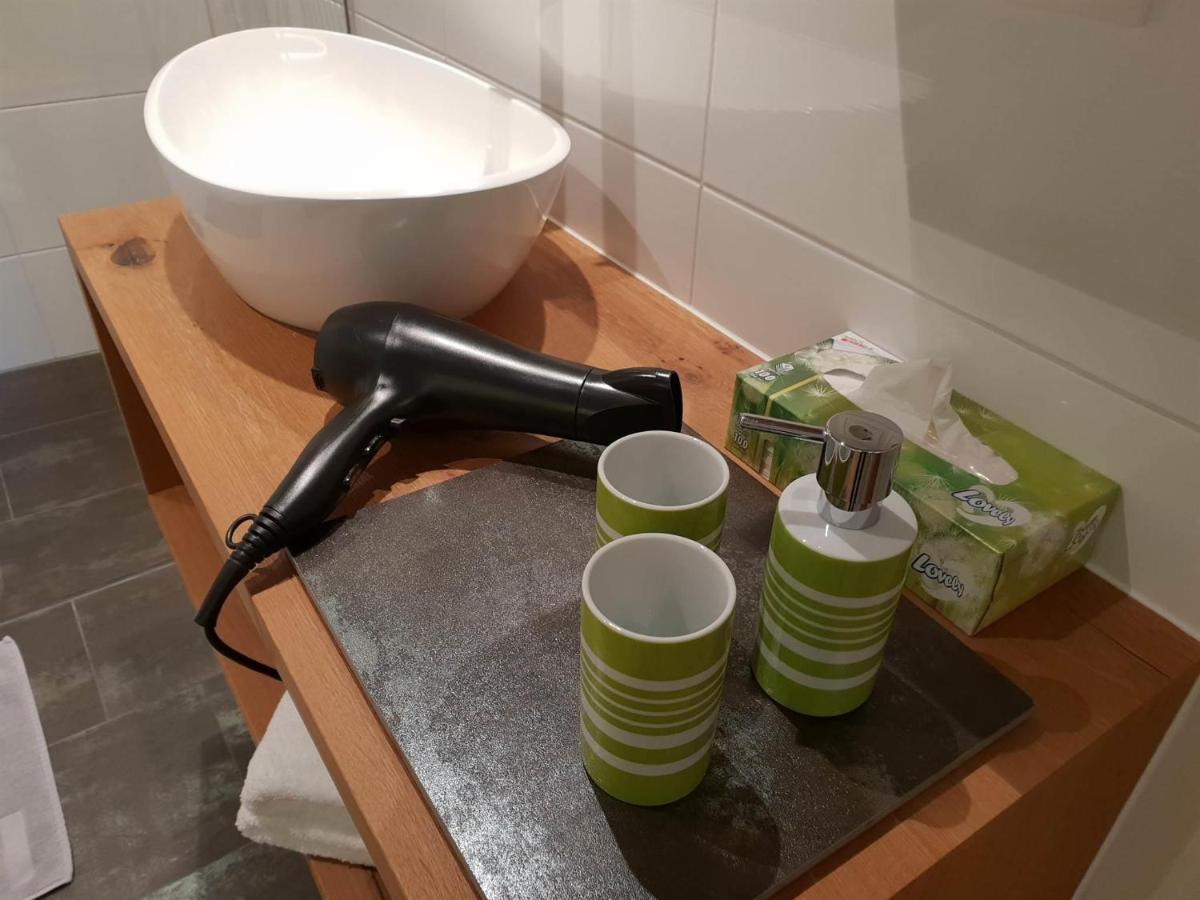 Ammann Marika Bed & Breakfast Vandans Eksteriør bilde